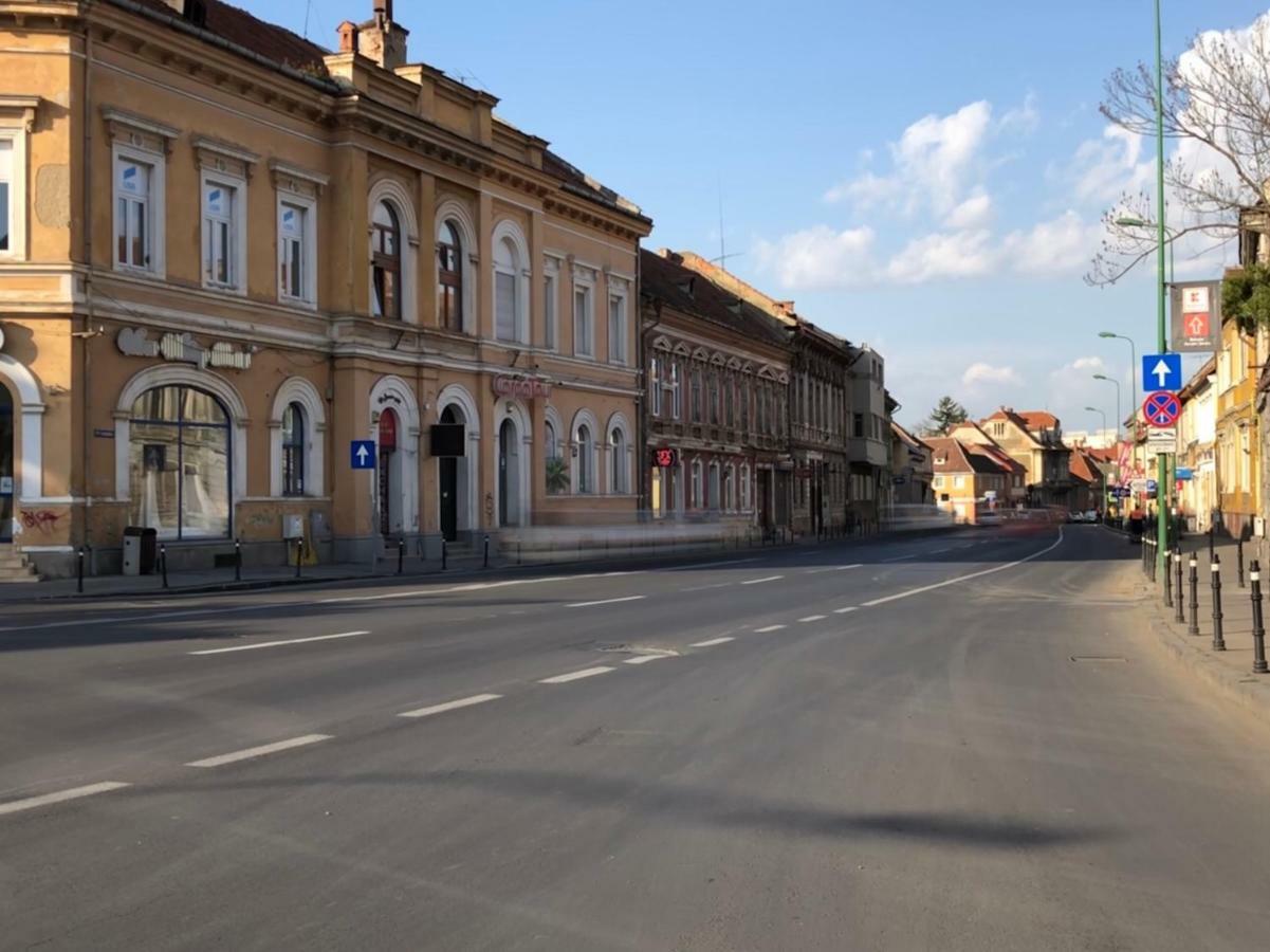Stayplay Center Theater Braşov Eksteriør billede